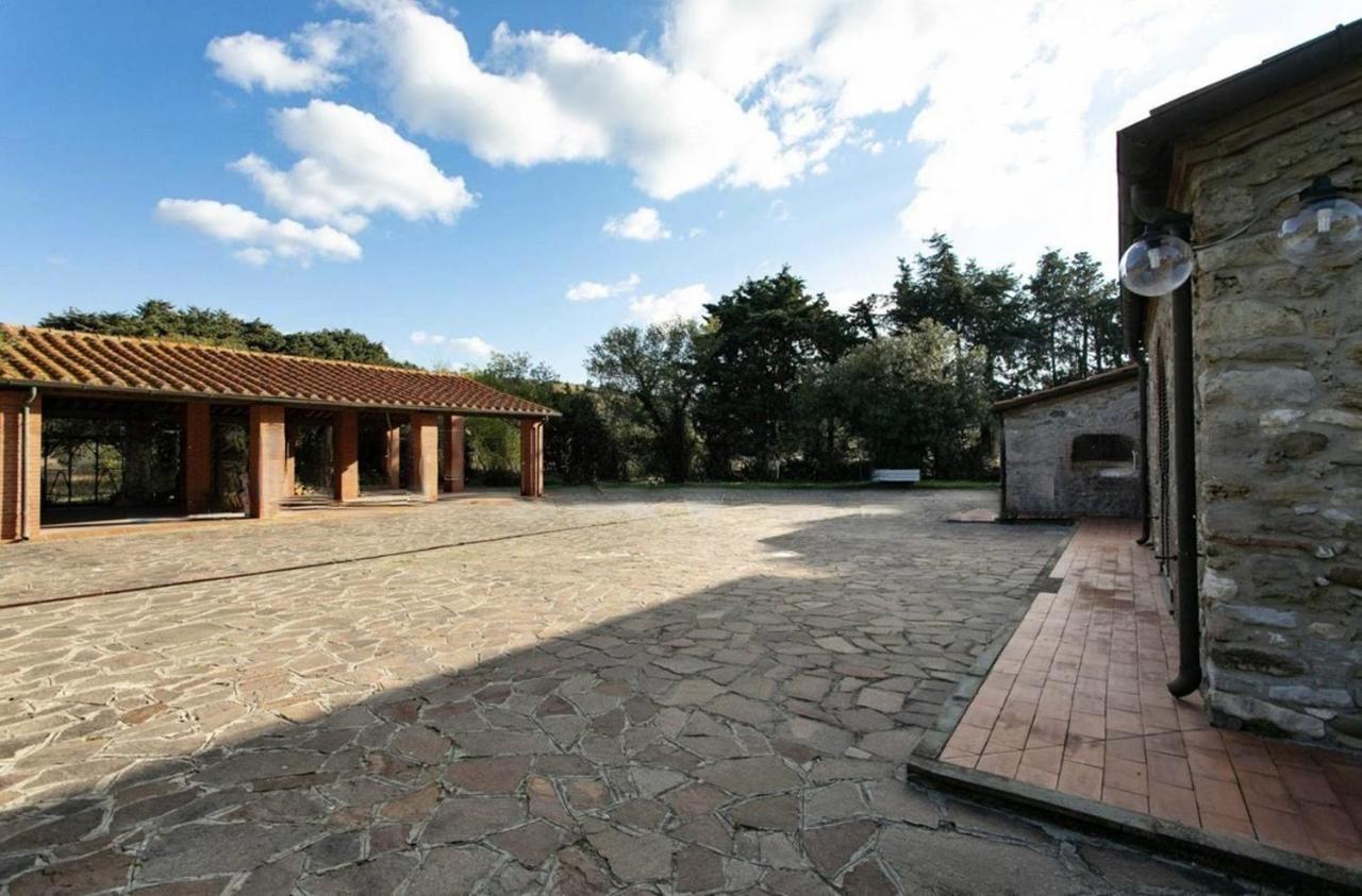 Maison Antoinette San Vincenzo Bagian luar foto