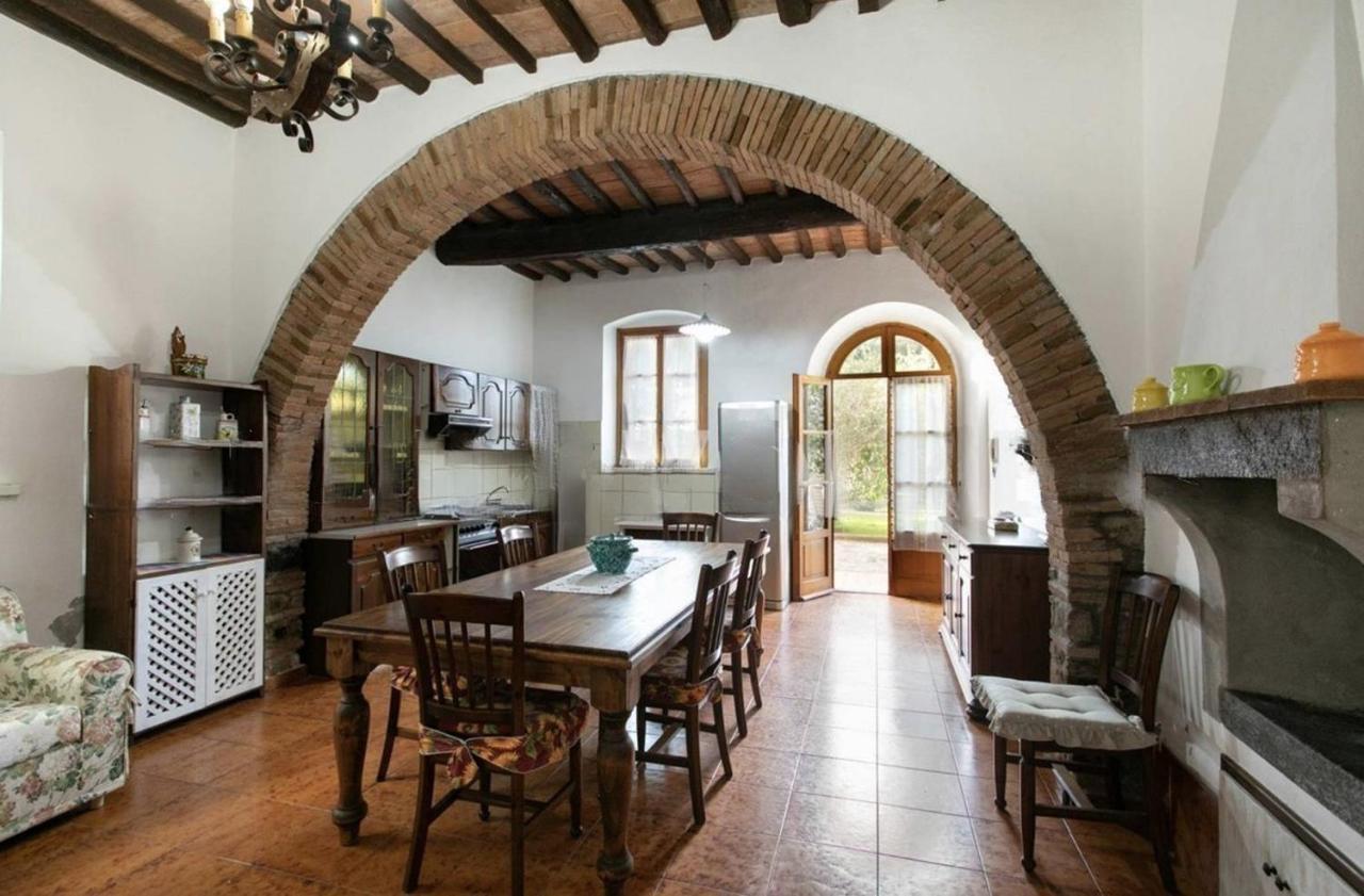 Maison Antoinette San Vincenzo Bagian luar foto