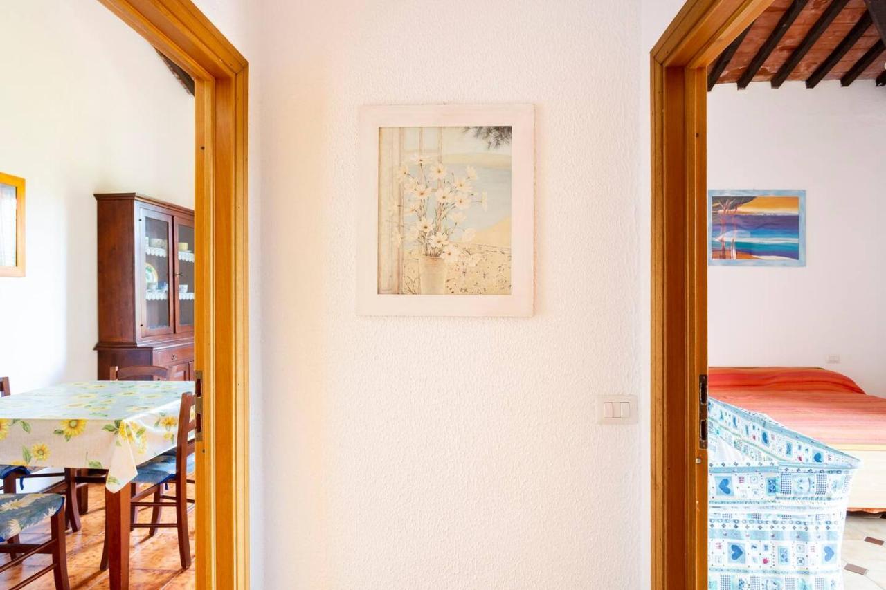 Maison Antoinette San Vincenzo Bagian luar foto
