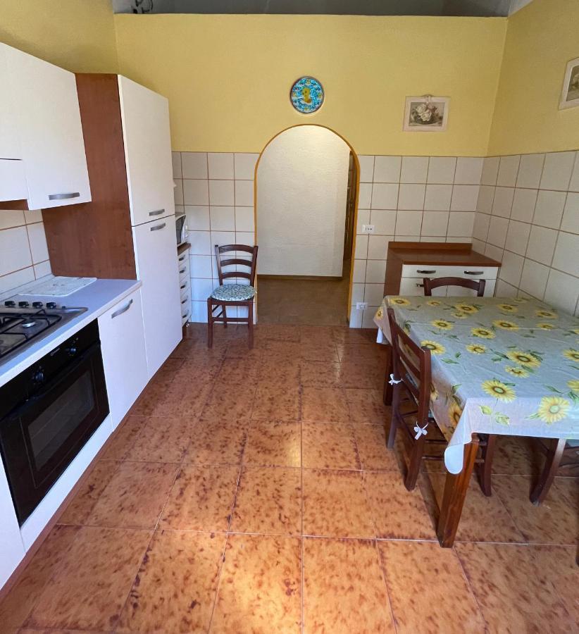 Maison Antoinette San Vincenzo Bagian luar foto