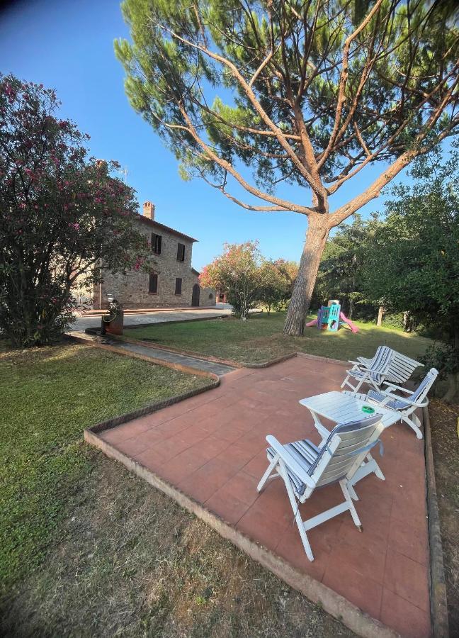 Maison Antoinette San Vincenzo Bagian luar foto